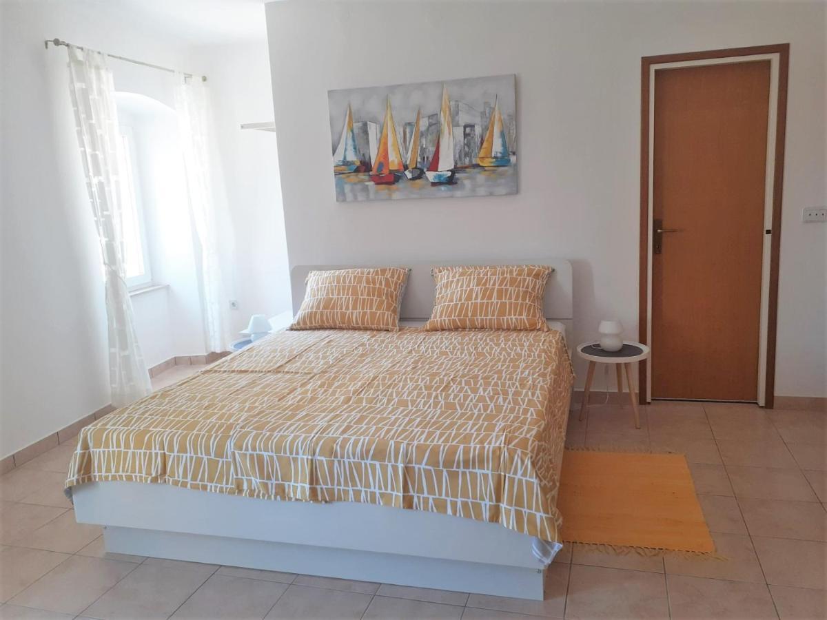 Apartment Zlata Rab Town Dış mekan fotoğraf