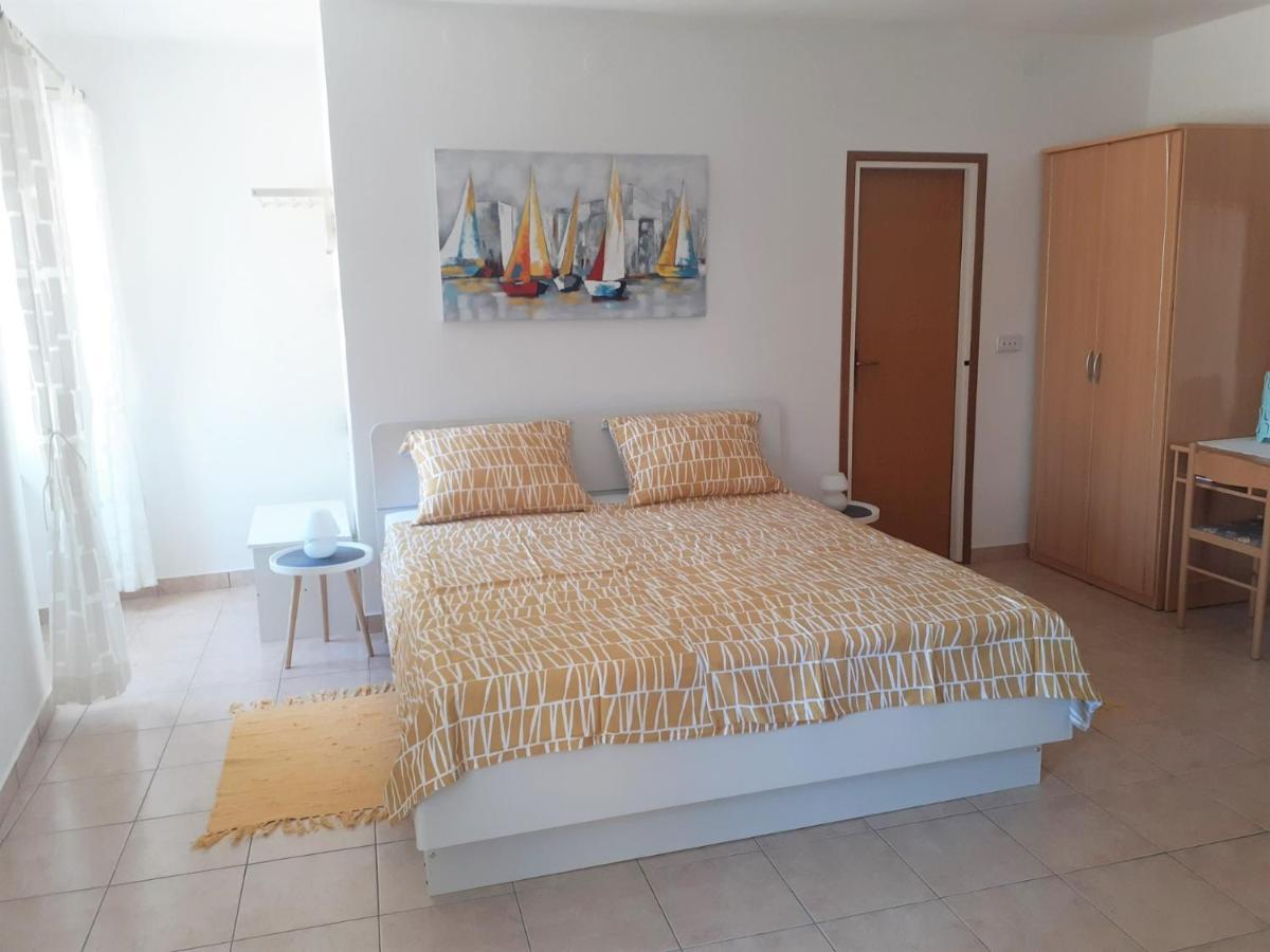 Apartment Zlata Rab Town Dış mekan fotoğraf