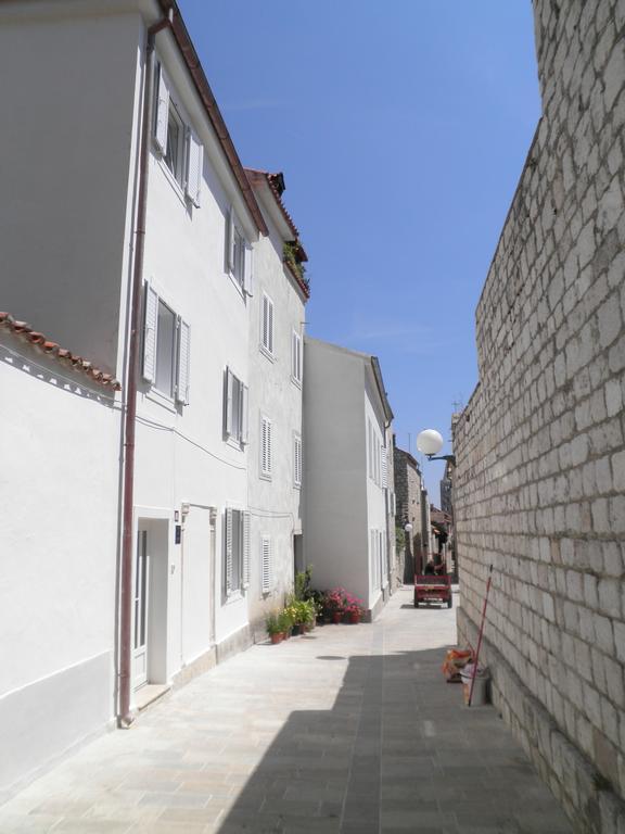 Apartment Zlata Rab Town Oda fotoğraf