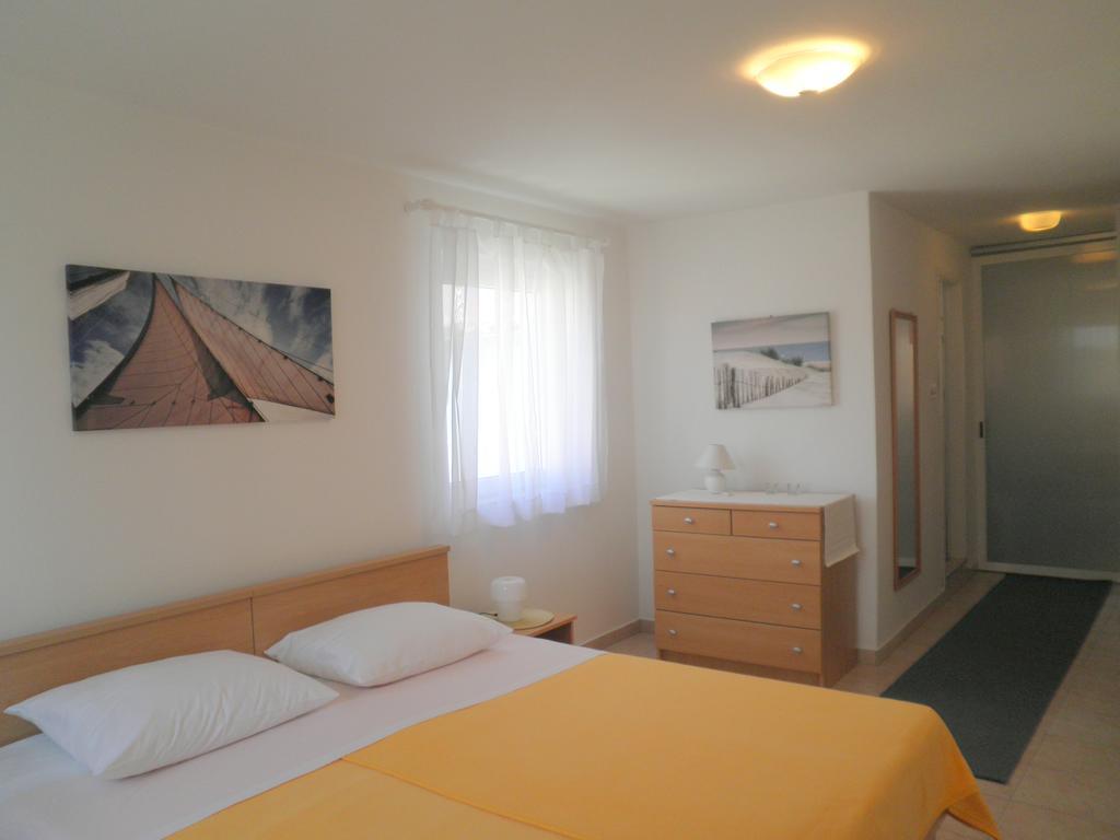 Apartment Zlata Rab Town Dış mekan fotoğraf